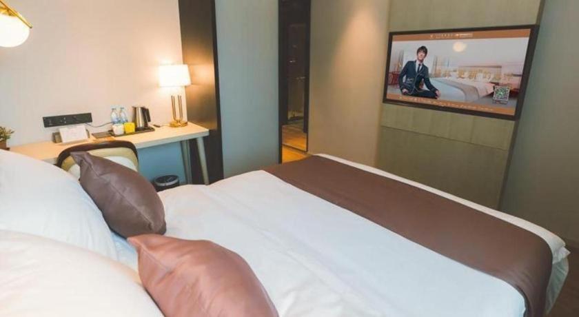 Gya Jiangpu Hotel