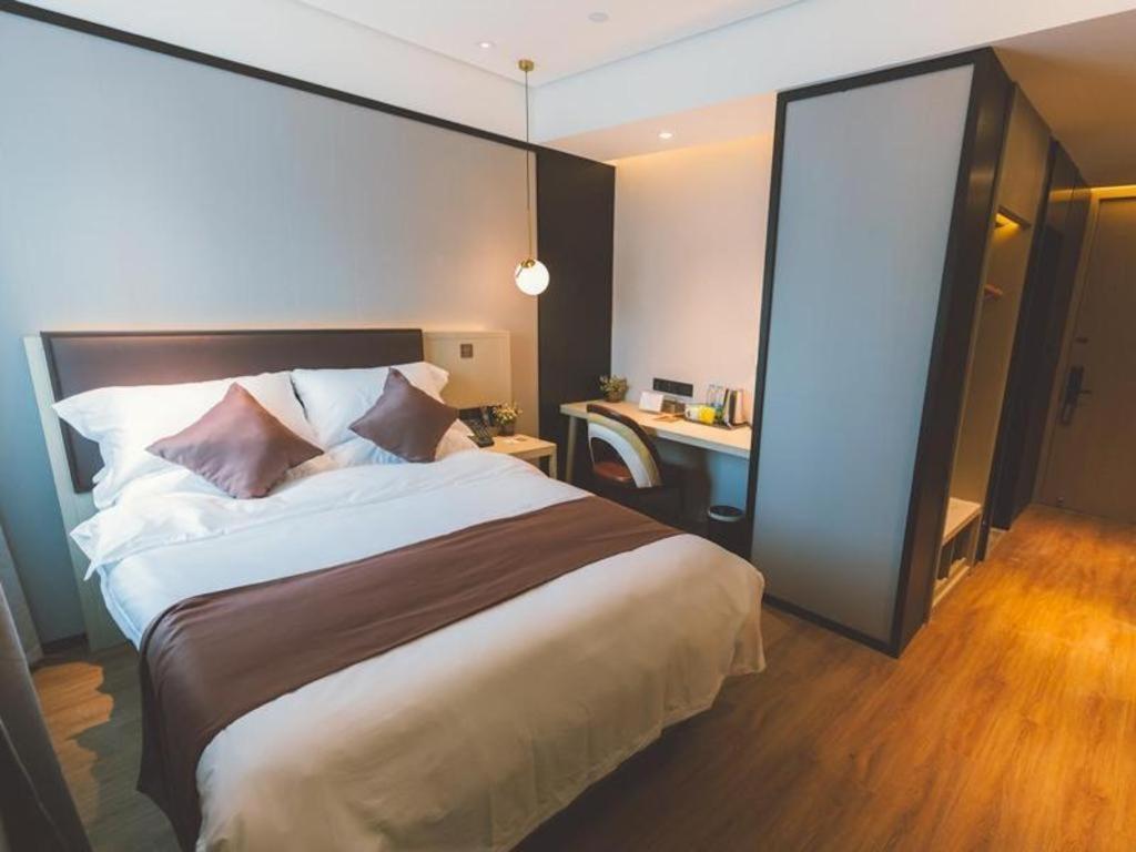 Gya Jiangpu Hotel 3*